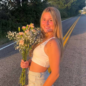 Meet your Posher, Alexandria